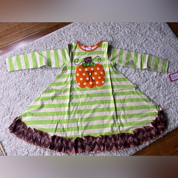 Kids 8 Ricrac & Ruffles Embroidered “K” Fall Set NEW - Picture 7 of 14